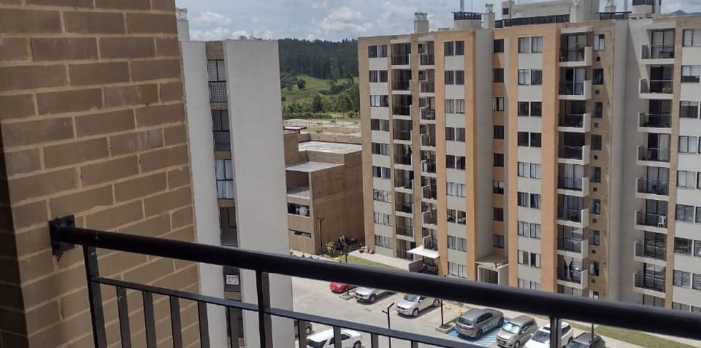 Apartamento de 2 alcobas en arriendo en Belchite, Rionegro, 47 m² · foto 2 de 14