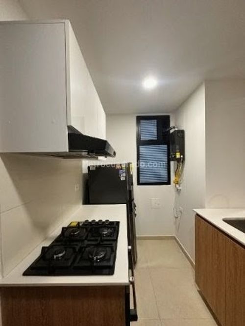 Apartaestudio en venta en Cedritos, Bogotá, 38 m² · foto 10 de 14