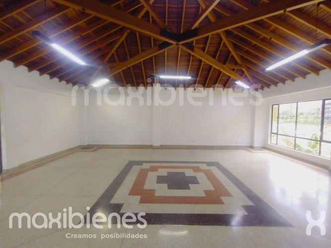 Oficina en arriendo en Estadio, Medellín, 140 m² · foto 3 de 15