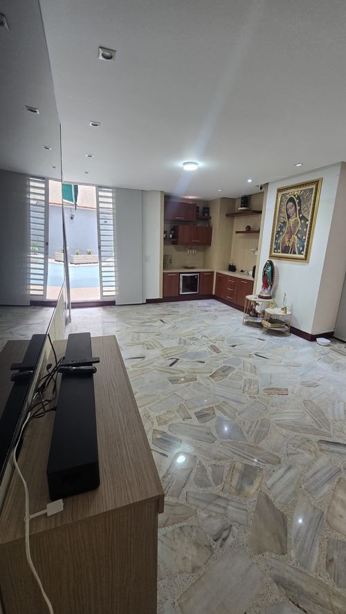 Apartamento en venta en Juanambu, Cali · foto 3 de 12
