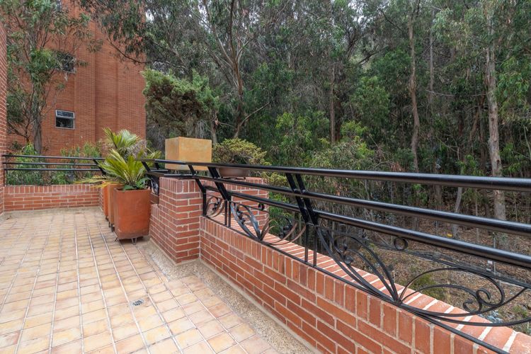 Apartamento de 3 alcobas en venta en Bosque Medina, Bogotá, 400 m² · foto 19 de 20