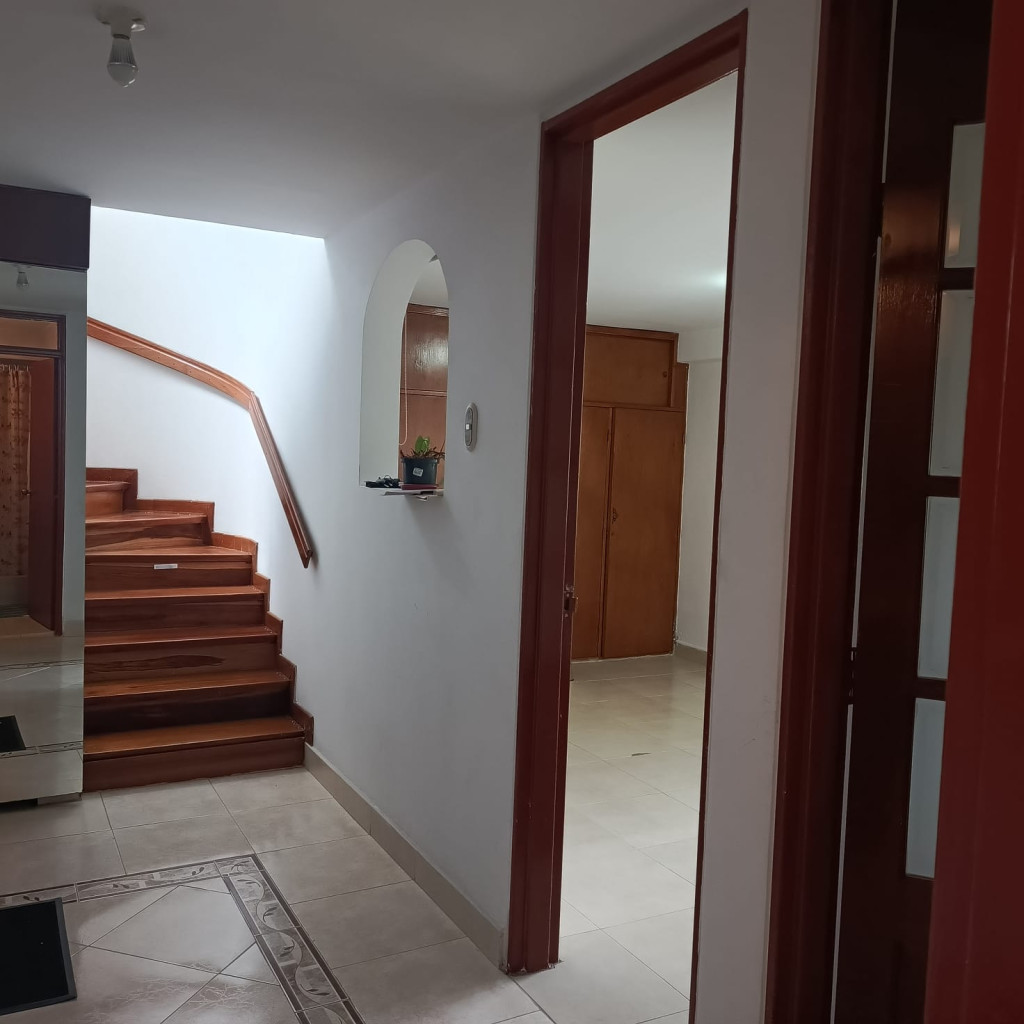 Apartamento en arriendo en Galerias, Bogotá · foto 2 de 14