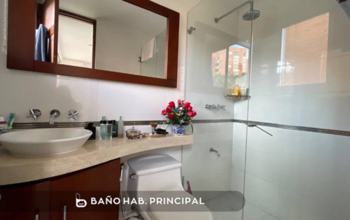 Apartamento en venta en Bella Suiza, Bogotá · foto 5 de 18