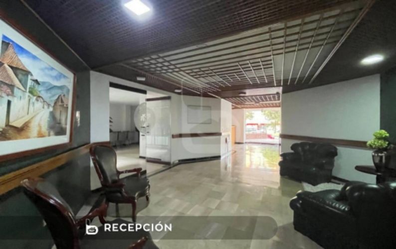 Apartamento de 3 alcobas en venta en Santa Barbara Alta, Bogotá, 201 m² · foto 5 de 22