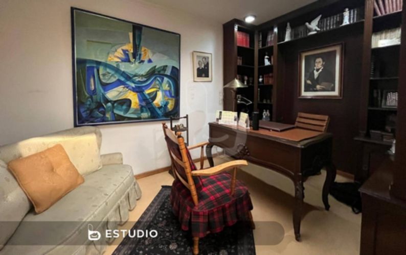 Apartamento de 3 alcobas en venta en Santa Barbara Alta, Bogotá, 201 m² · foto 12 de 22