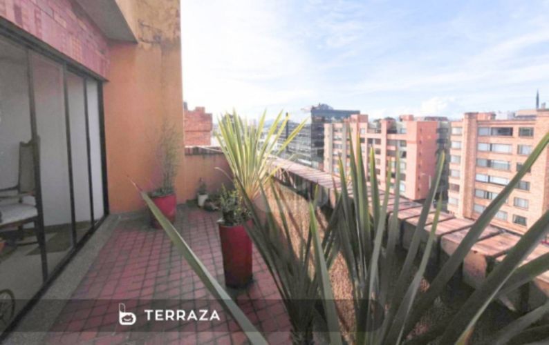 Apartamento de 3 alcobas en venta en Santa Barbara Alta, Bogotá, 201 m² · foto 17 de 22