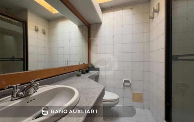 Apartamento de 3 alcobas en venta en Santa Barbara Alta, Bogotá, 201 m² · foto 19 de 22
