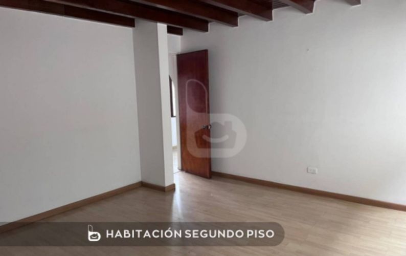 Casa de 6 alcobas en arriendo en Navarra, Bogotá, 252 m² · foto 7 de 20