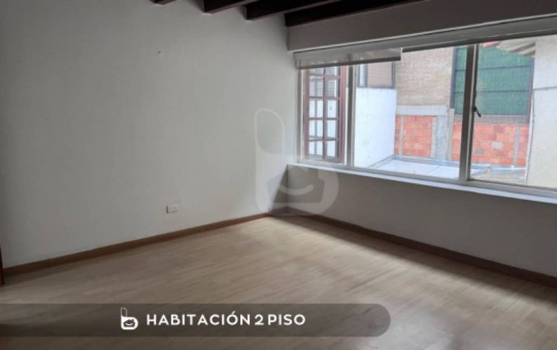 Casa de 6 alcobas en arriendo en Navarra, Bogotá, 252 m² · foto 8 de 20