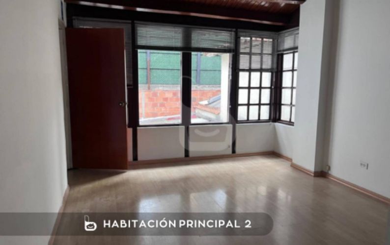 Casa de 6 alcobas en arriendo en Navarra, Bogotá, 252 m² · foto 10 de 20