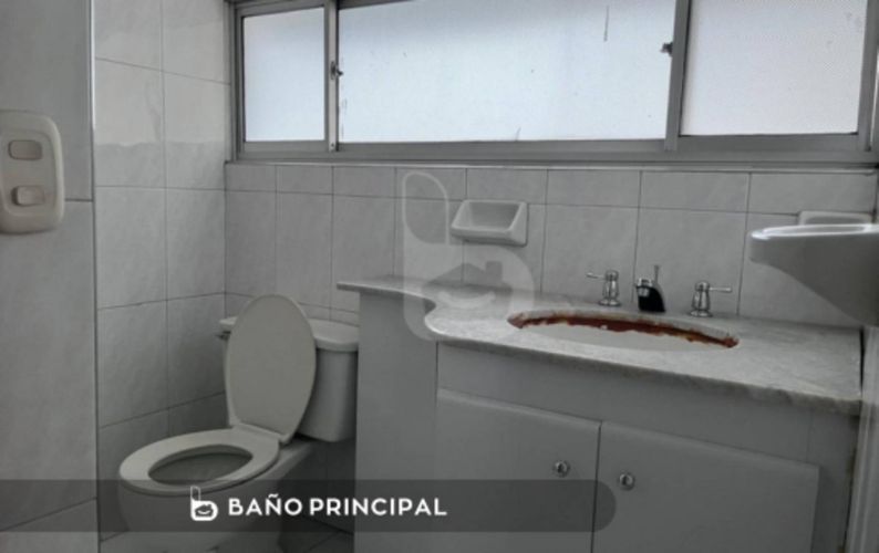 Casa de 6 alcobas en arriendo en Navarra, Bogotá, 252 m² · foto 16 de 20