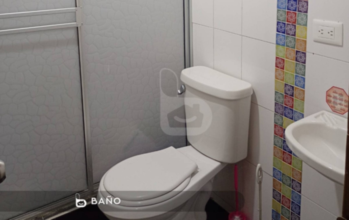 Casa en venta en La Trinidad, Bogotá · foto 4 de 9