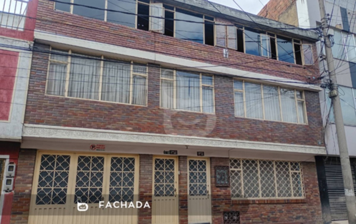 Casa en venta en La Trinidad, Bogotá · foto 9 de 9