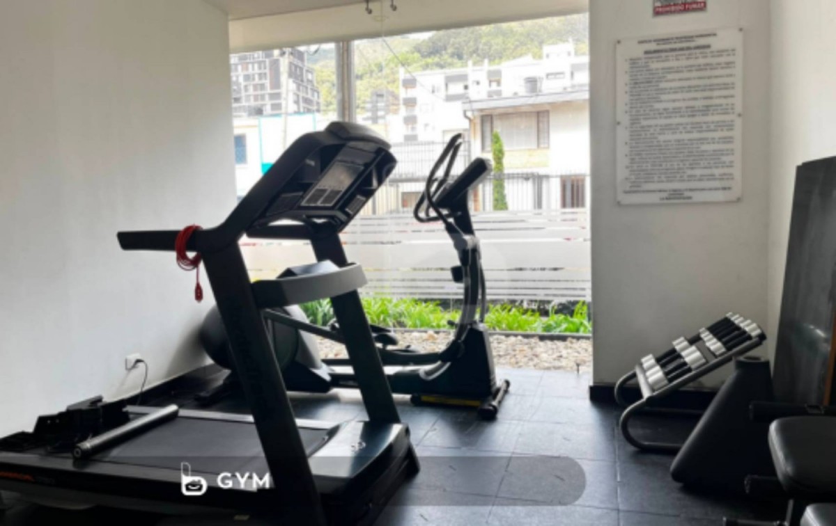 Apartamento en venta en Santa Barbara, Bogotá · foto 3 de 16