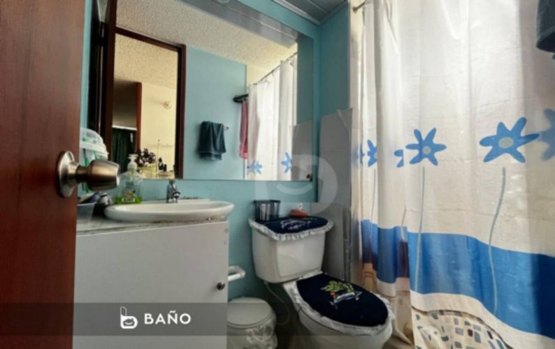 Apartamento de 2 alcobas en venta en Centro Comercial Titán Plaza, Bogotá, 46 m² · foto 3 de 16
