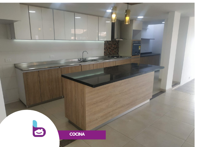 Casa en venta en San Jose De Bavaria, Bogotá · foto 6 de 17