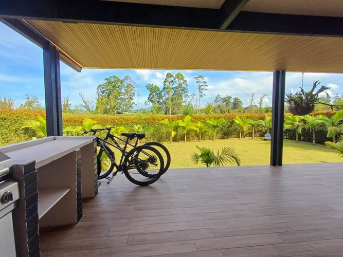 Casa de 4 alcobas en venta en Guayabito, Rionegro, 300 m² · foto 4 de 24