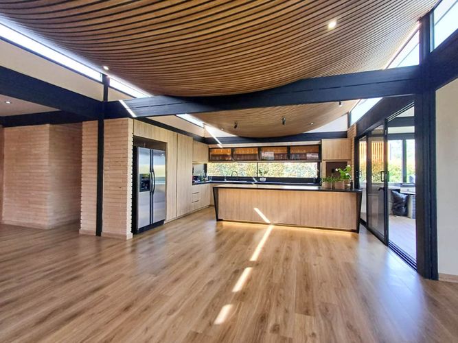 Casa de 4 alcobas en venta en Guayabito, Rionegro, 300 m² · foto 17 de 24