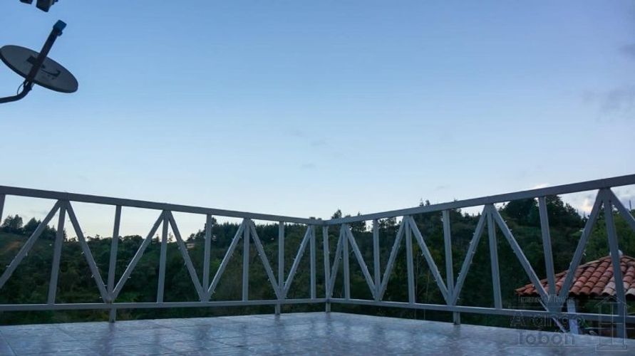 Finca en venta en Guarne, 9000 m² · foto 5 de 23