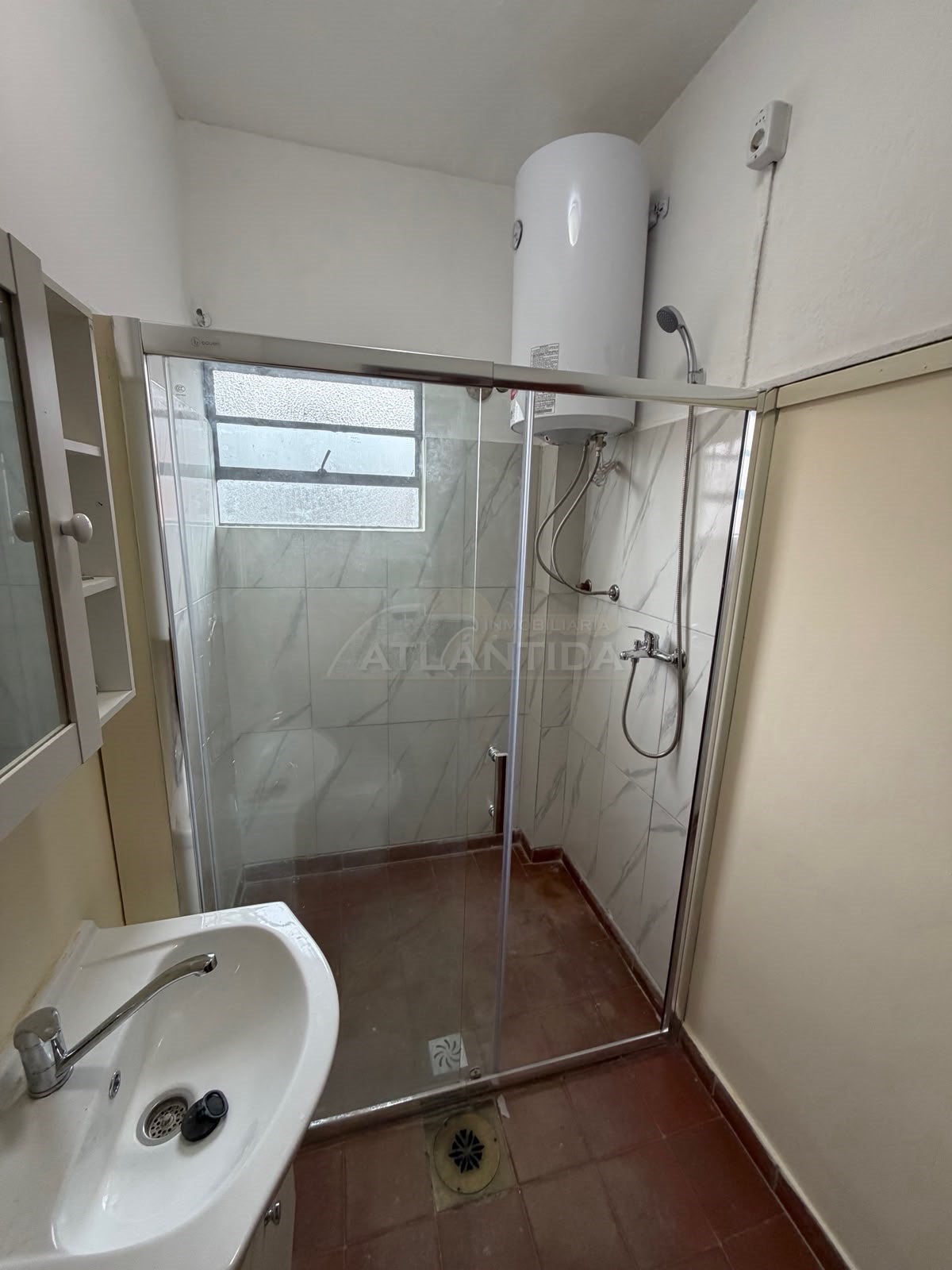 Alquiler Apartamento 2 Dormitorios Sobre Av. De Las Instrucciones Y Av. Millán. Inm Atlántida · Foto 11