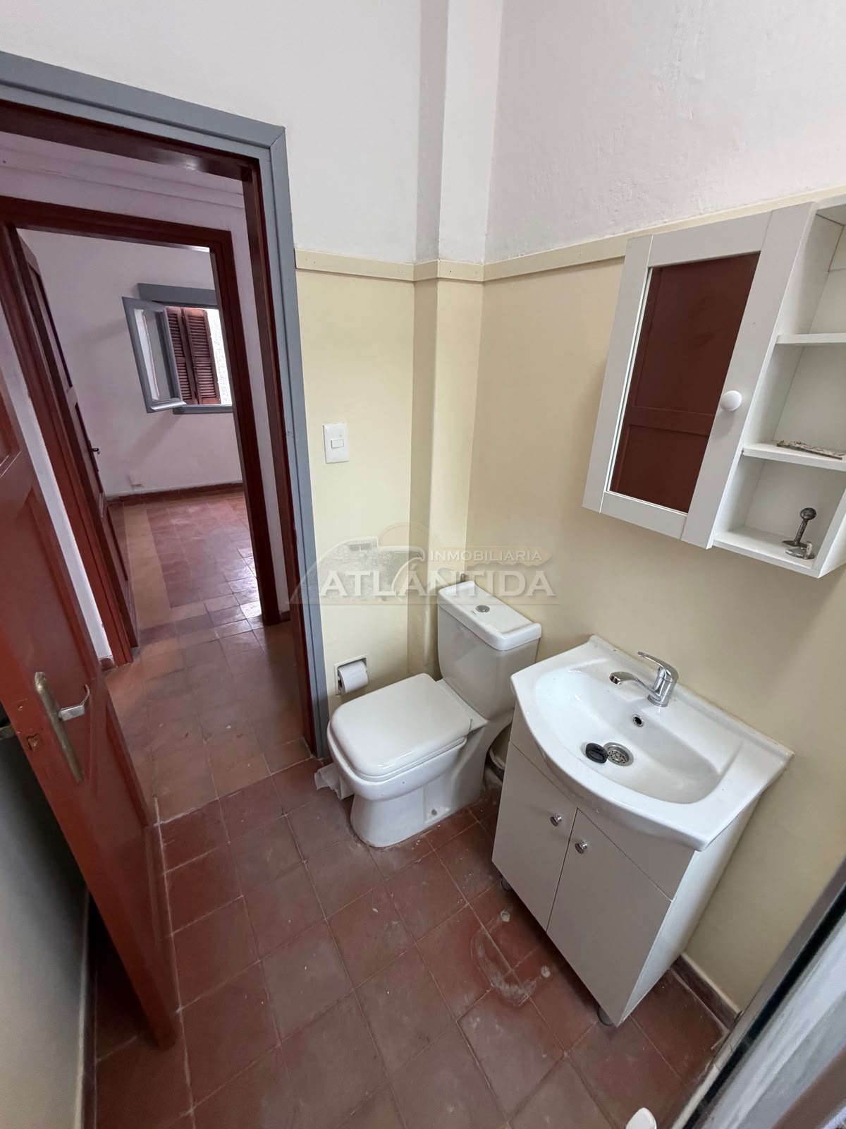 Alquiler Apartamento 2 Dormitorios Sobre Av. De Las Instrucciones Y Av. Millán. Inm Atlántida · Foto 12