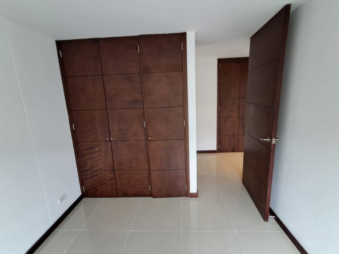 Apartamento de 3 alcobas en arriendo en Los Balsos, Medellín, 116 m² · foto 17 de 21