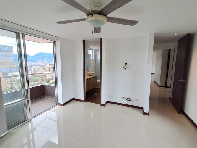 Apartamento de 3 alcobas en arriendo en Los Balsos, Medellín, 116 m² · foto 20 de 21