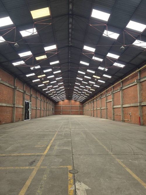 Bodega en arriendo en San Francisco, Soacha, 2100 m² · foto 2 de 16