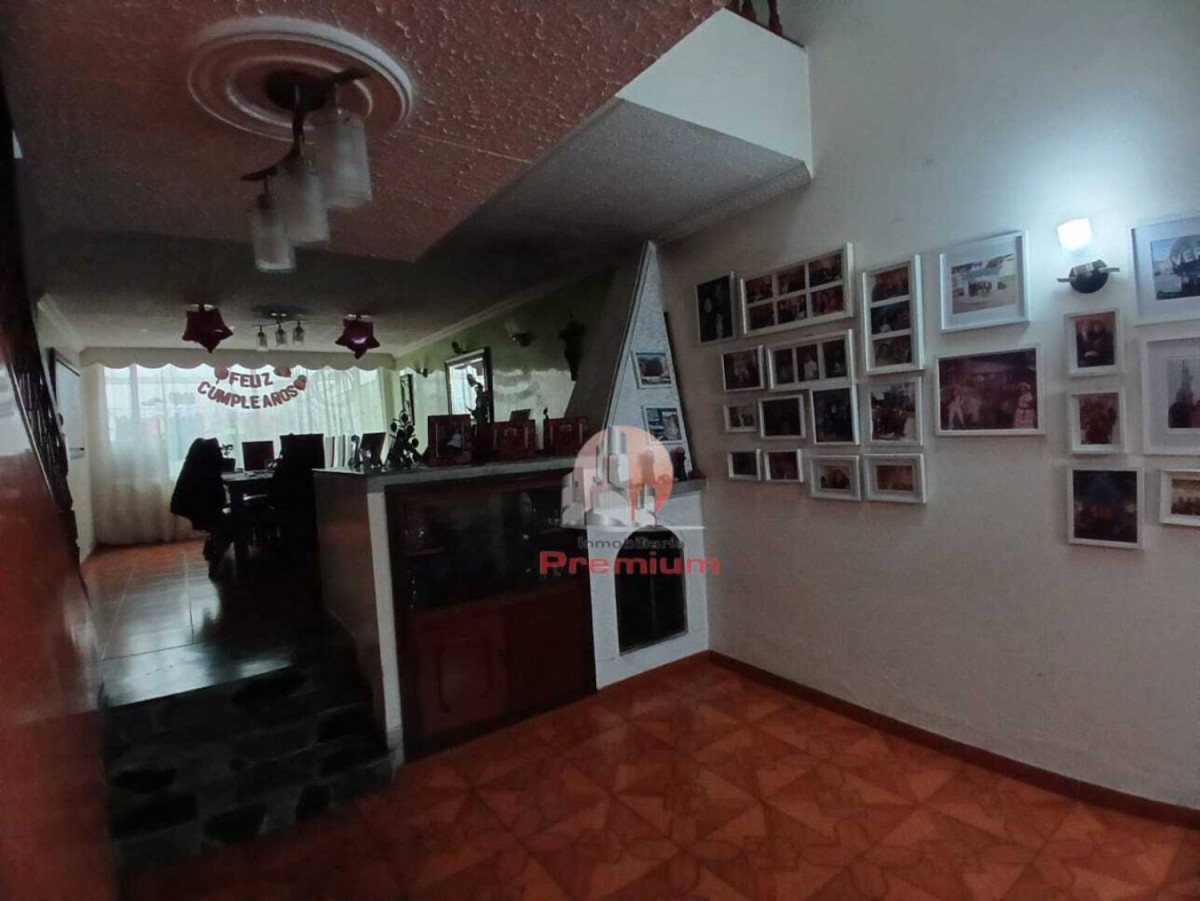 Casa en venta en Normandia, Bogotá · foto 8 de 20