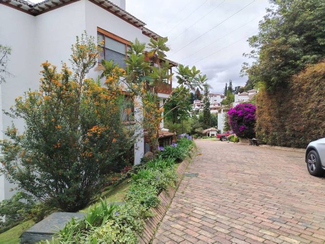 Apartamento de 4 alcobas en venta en Lindaraja, Bogotá, 127 m² · foto 19 de 21