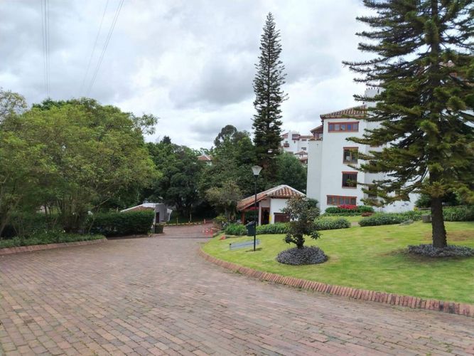 Apartamento de 4 alcobas en venta en Lindaraja, Bogotá, 127 m² · foto 21 de 21