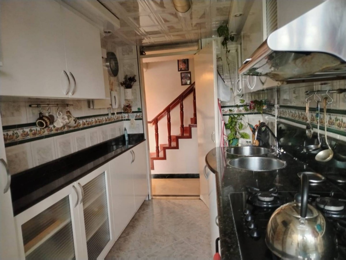 Apartamento en venta en Alhambra, Bogotá · foto 2 de 15