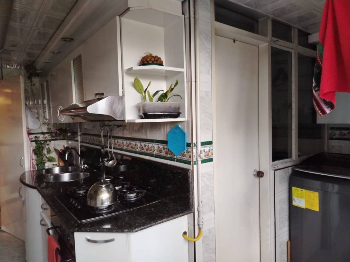 Apartamento en venta en Alhambra, Bogotá · foto 5 de 15