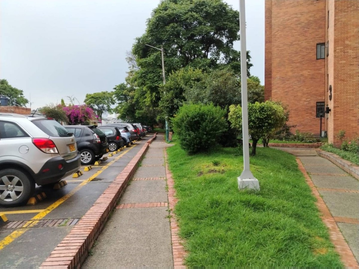 Apartamento en venta en Alhambra, Bogotá · foto 14 de 15