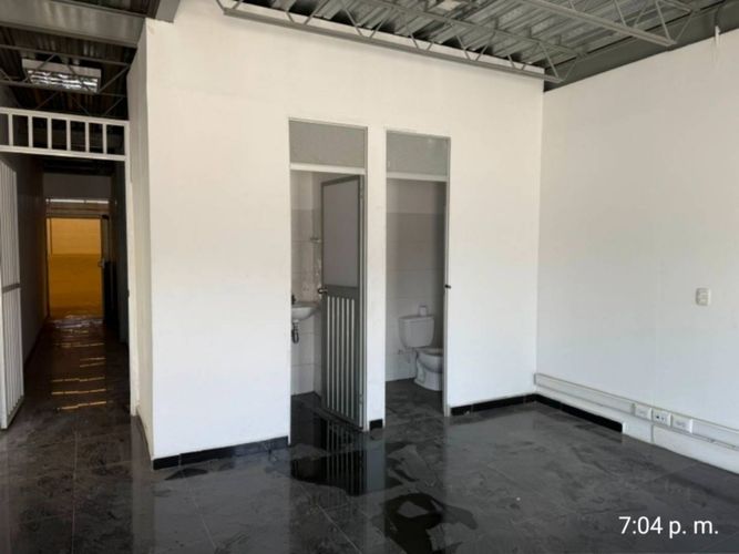 Bodega en arriendo en El Bosque, Cartagena, 1797 m² · foto 8 de 24
