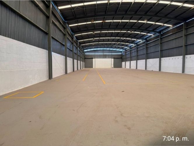Bodega en arriendo en El Bosque, Cartagena, 1797 m² · foto 23 de 24