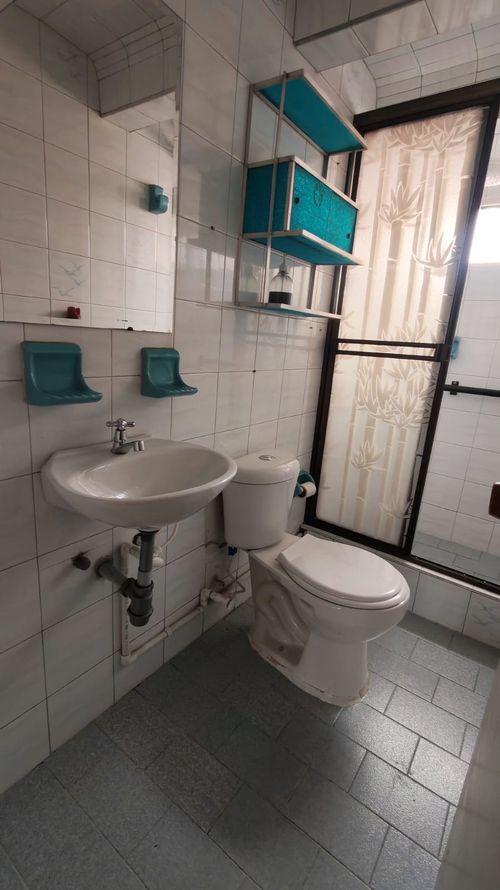 Casa de 4 alcobas en venta en Villa Mayor, Bogotá, 198 m² · foto 10 de 17