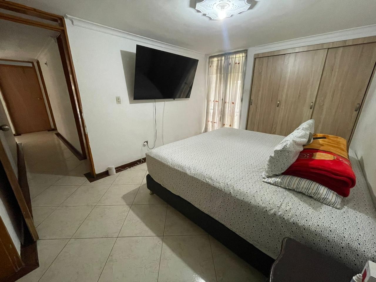 Apartamento en venta en Los Colores, Medellín · foto 9 de 19