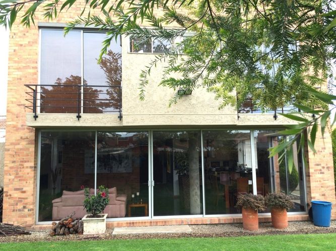 Casa de 3 alcobas en venta en Vereda La Balsa, Chía, 498 m² · foto 2 de 16