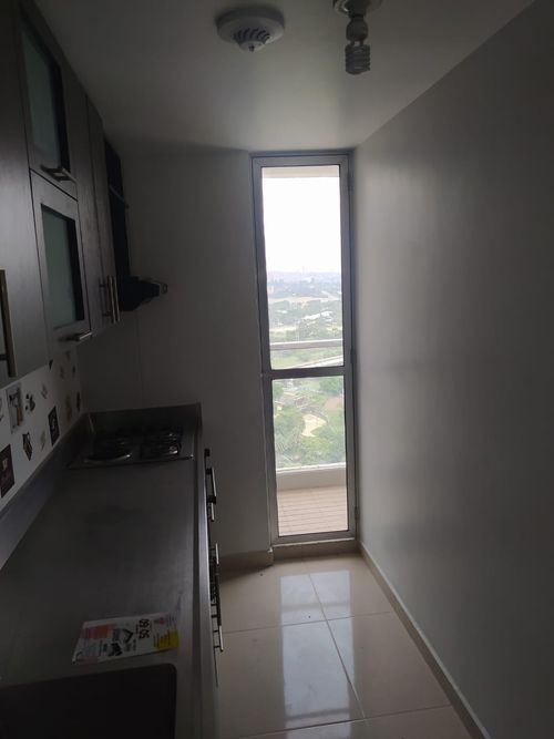 Apartamento de 3 alcobas en venta en Niquia, Bello, 70 m² · foto 4 de 18