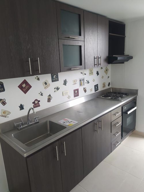 Apartamento de 3 alcobas en venta en Niquia, Bello, 70 m² · foto 3 de 18