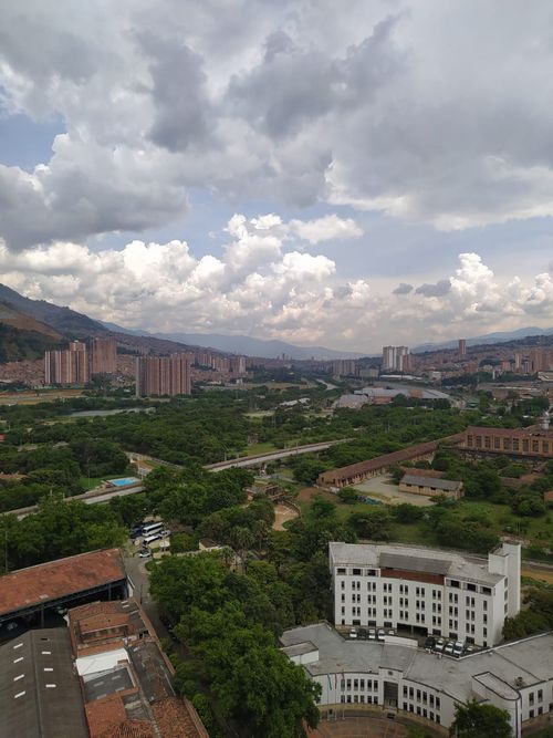 Apartamento de 3 alcobas en venta en Niquia, Bello, 70 m² · foto 7 de 18