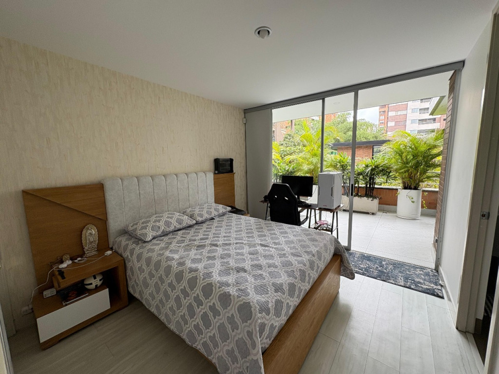 Apartamento en venta en Castropol, Medellín · foto 8 de 18