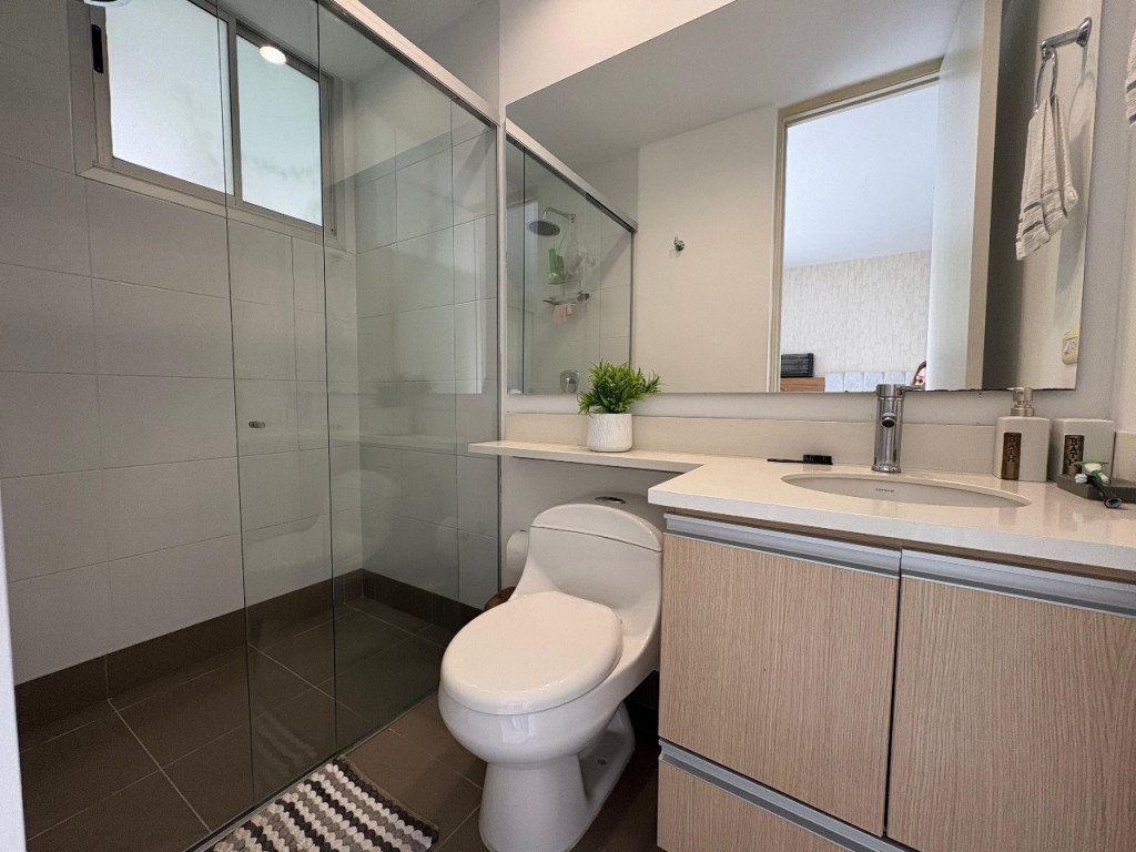 Apartamento en venta en Castropol, Medellín · foto 15 de 18