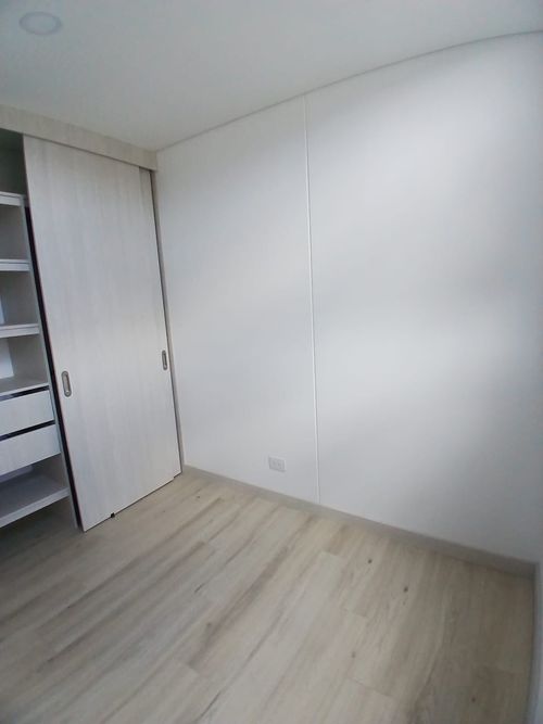 Apartamento de 3 alcobas en arriendo en La Aldea, La Estrella, 72 m² · foto 9 de 18