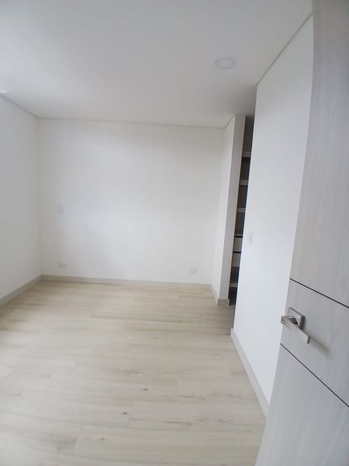 Apartamento de 3 alcobas en arriendo en La Aldea, La Estrella, 72 m² · foto 10 de 18