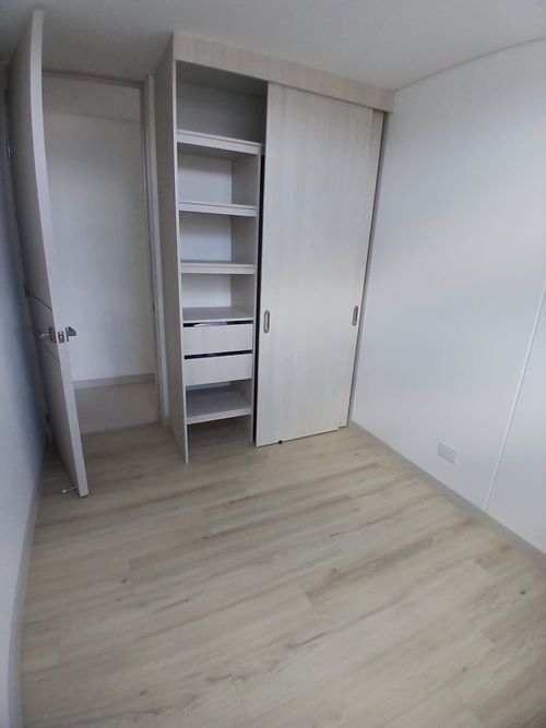 Apartamento de 3 alcobas en arriendo en La Aldea, La Estrella, 72 m² · foto 11 de 18