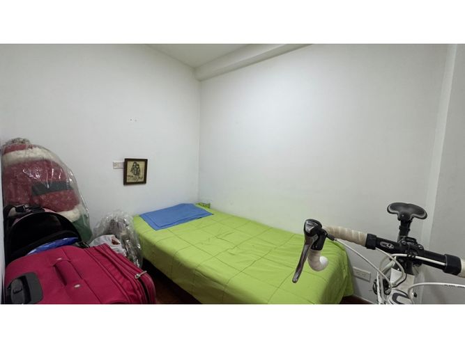 Casa en venta en Kennedy Central, Bogotá, 309 m² · foto 14 de 24