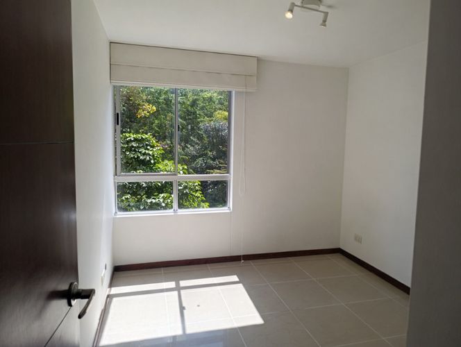 Apartamento de 3 alcobas en arriendo en Los Balsos, Medellín, 135 m² · foto 13 de 24
