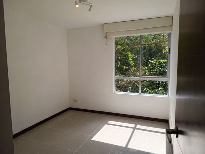 Apartamento de 3 alcobas en arriendo en Los Balsos, Medellín, 135 m² · foto 20 de 24